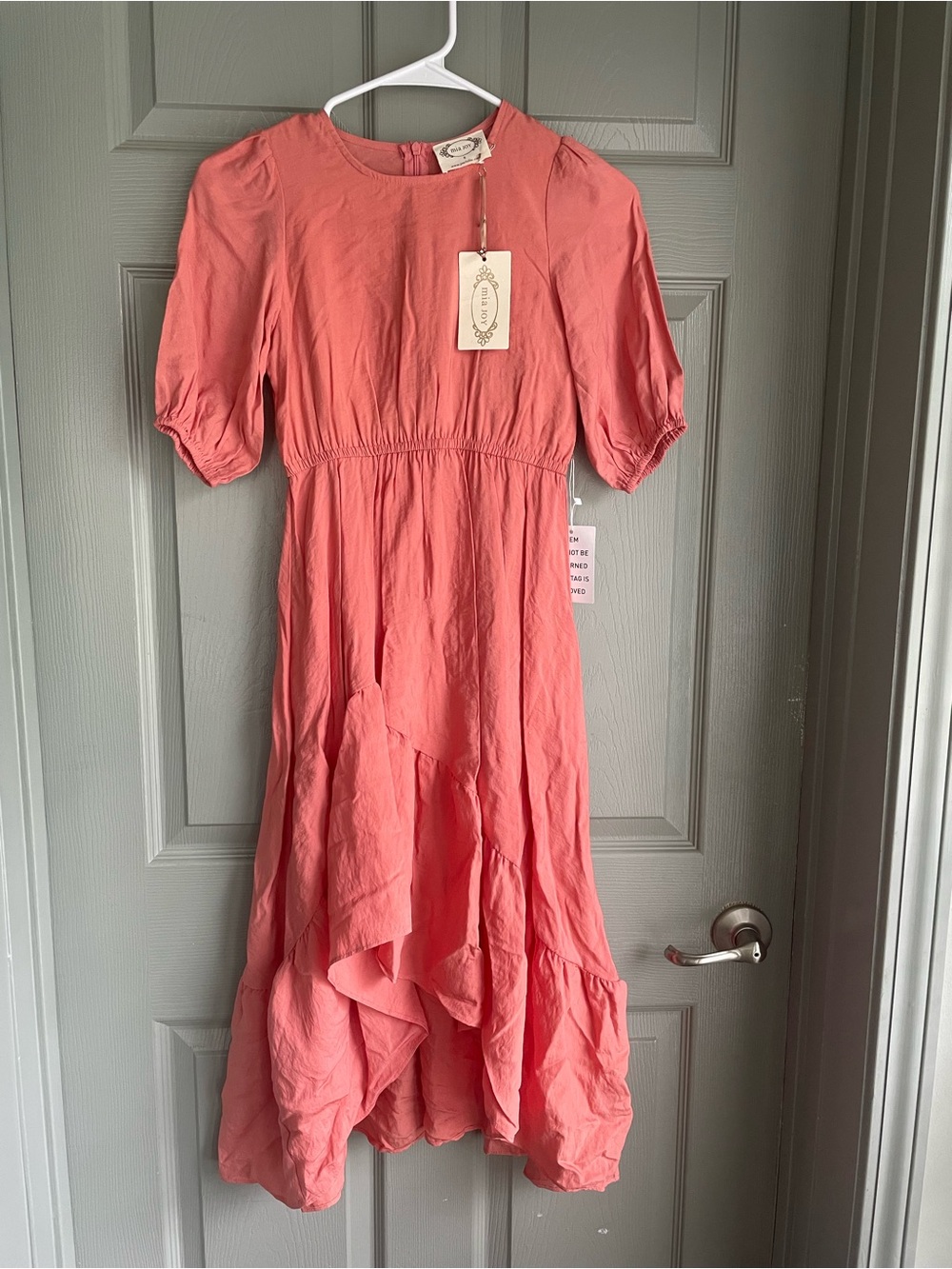 NWT Joyfolie Mia Joy Salmon Tiered Puff-Sleeve Midi Maxi Dress Size 8 Gabriella
